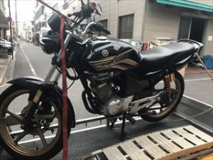 YBR125kuro-2_R